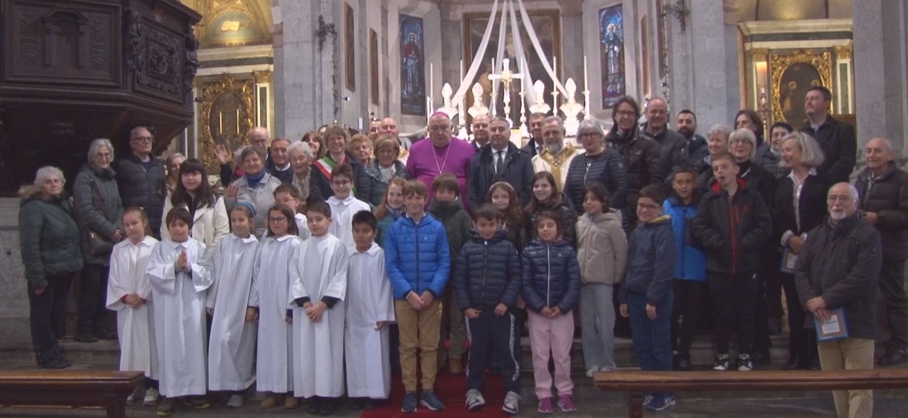 Il Vescovo mons. Brambilla all'inaugurazione della Casa della Carità a Pallanza