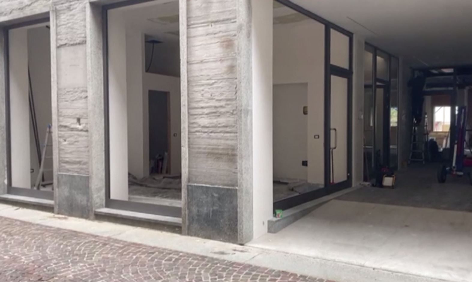 Omegna, in futuro alcuni uffici comunali potrebbero traslocare in via Cavallotti