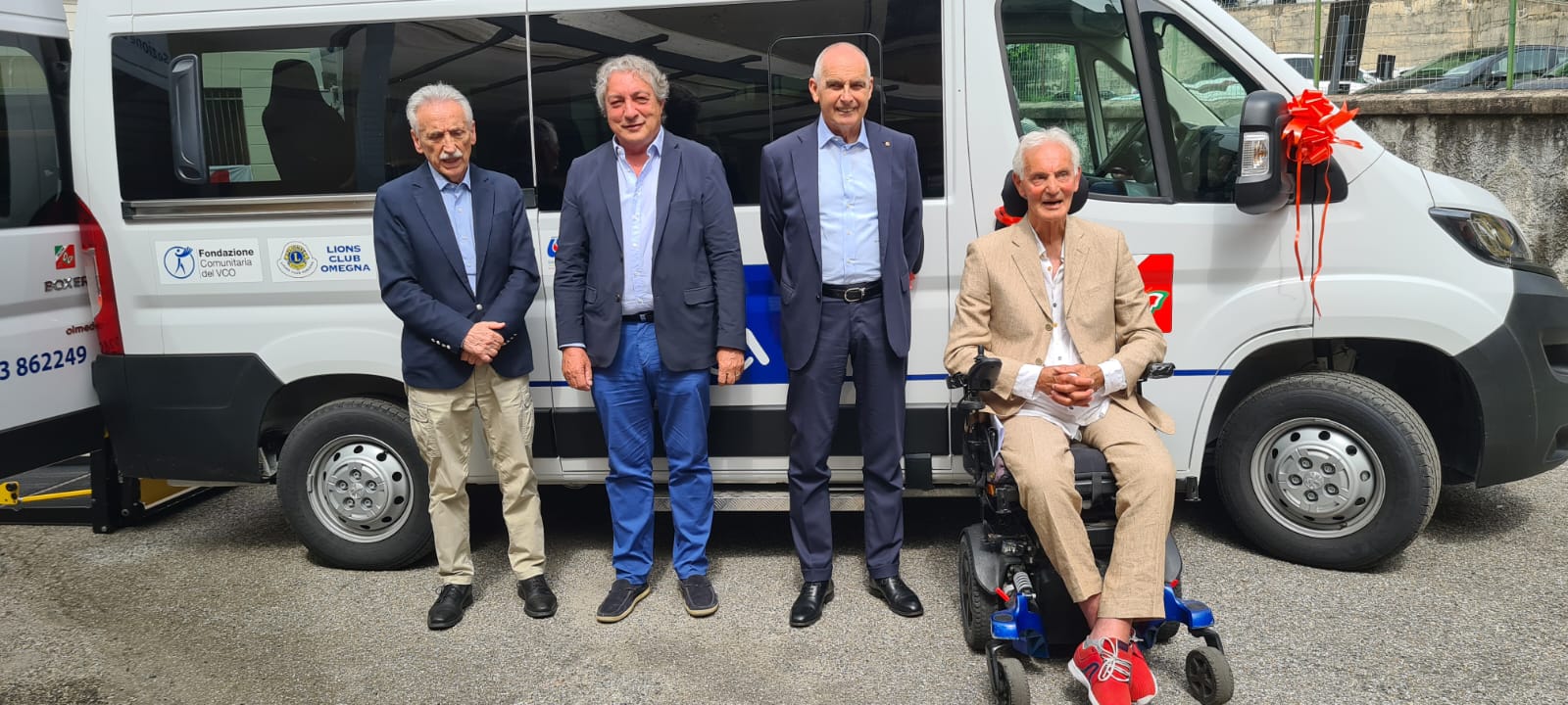 Oggi a Cireggio inaugurazione del nuovo pullmino della Uildm