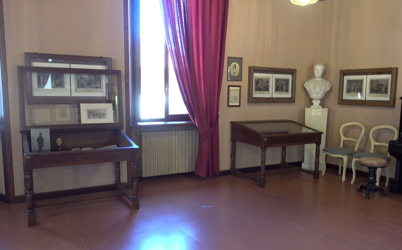 Lesa, omaggio a don Lisander e al suo museo