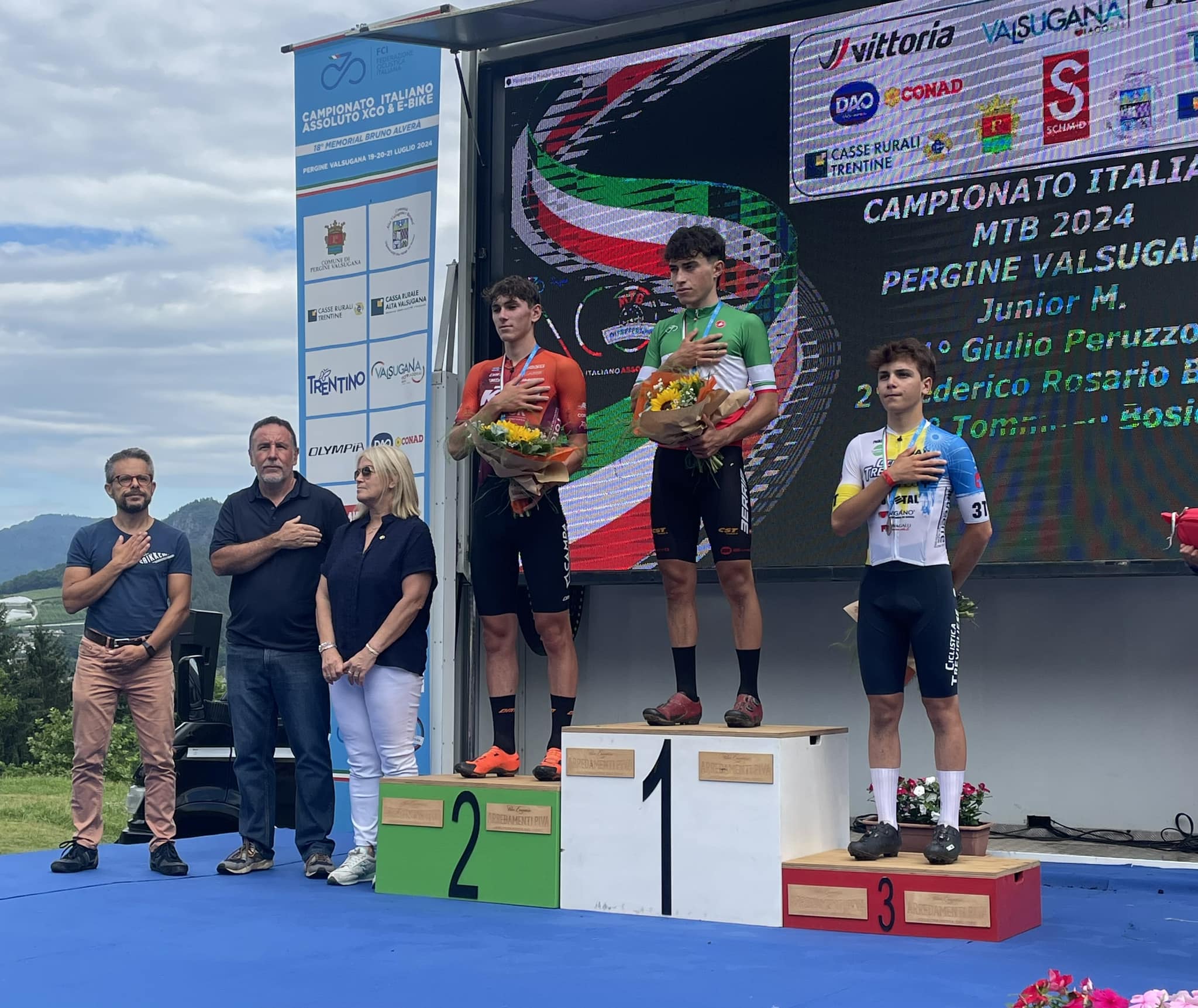 Giulio Peruzzo da Cameri al titolo MTB juniores