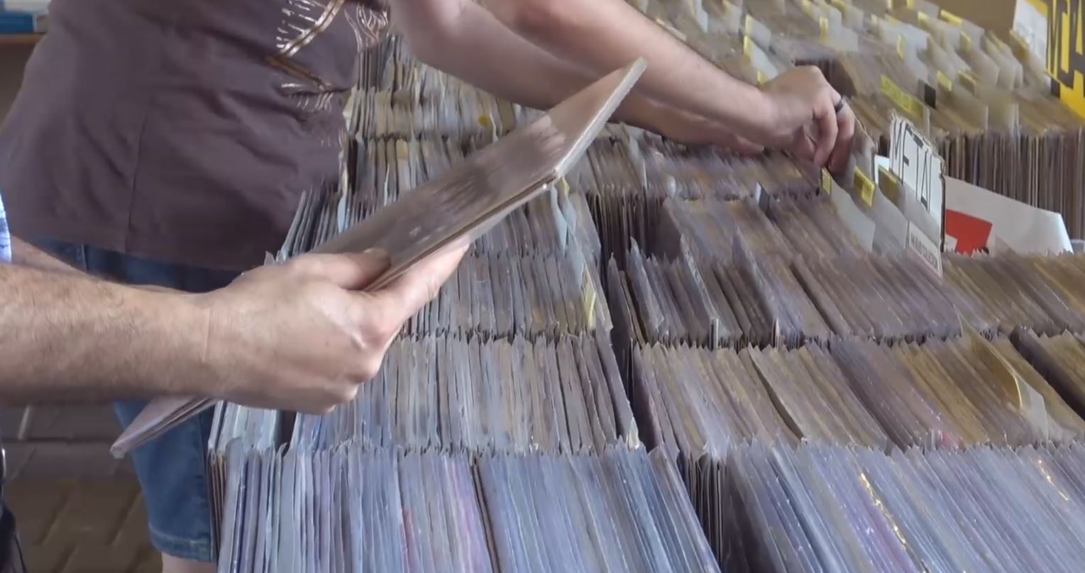 Un successo Vinilpatia a Omegna lo scorso fine settimana