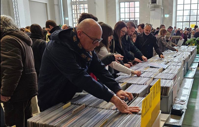 Sabato e domenica al Forum di Omegna c'è Vinilpatia