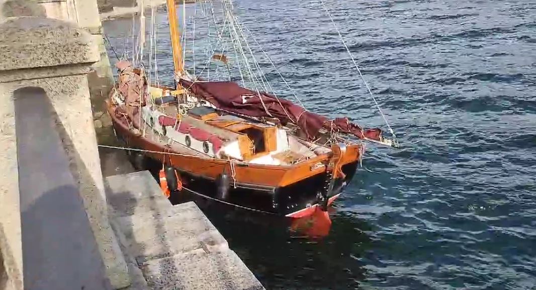 Stroncato da malore, muore sulla sua barca a vela