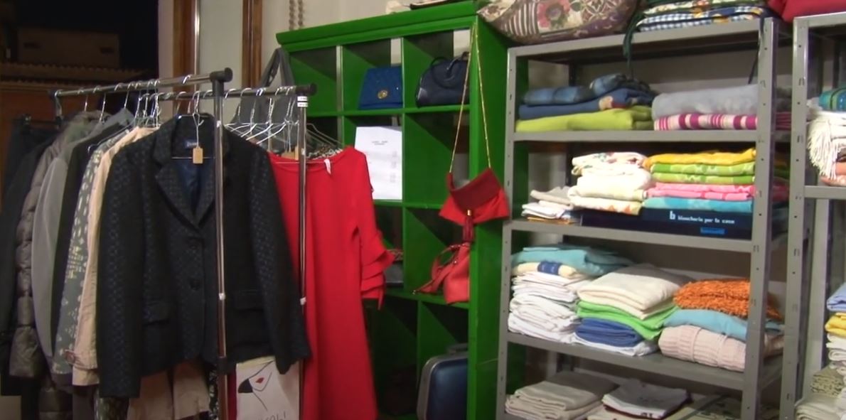 A Baveno nasce la Bottega del Riuso, vendita di abiti usati e ricavato investito in progetti sociali