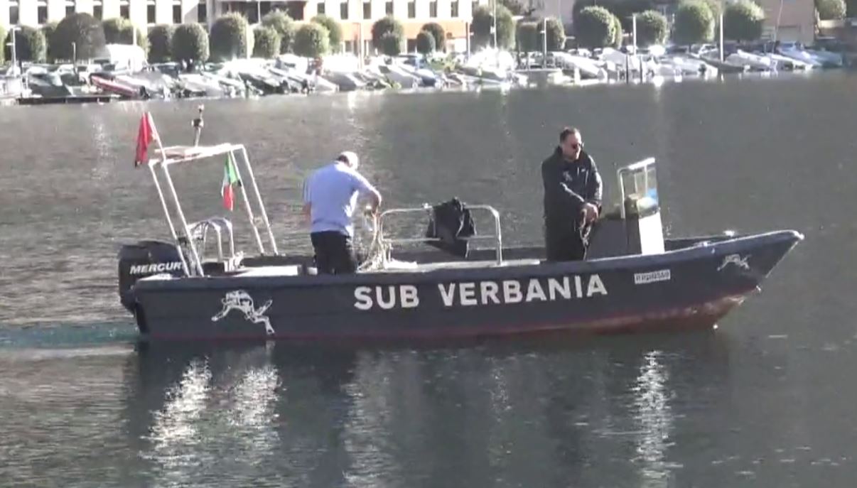 Sopralluogo dei sub nel lago d’Orta a Omegna, individuati diversi potenziali ordigni bellici