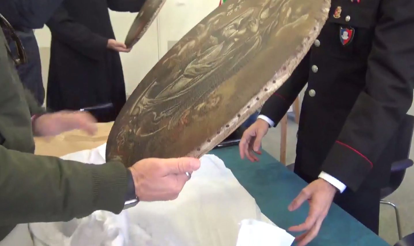 Ameno, restituite le opere rubate e ritrovate dai Carabinieri del Nucleo Tutela Patrimonio