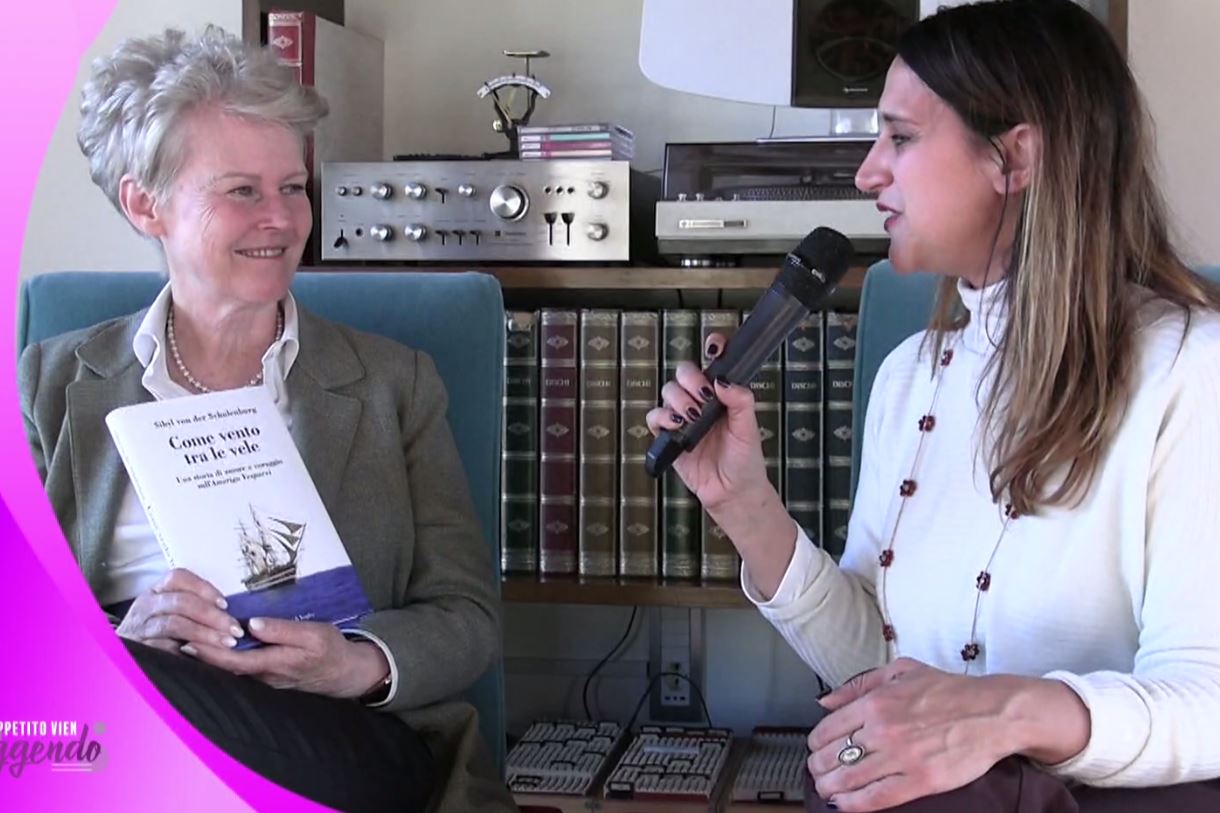 Sybil Von Der Schulenburg con il suo nuovo romanzo "Come vento tra le vele" a l'Appetito Vien Leggendo
