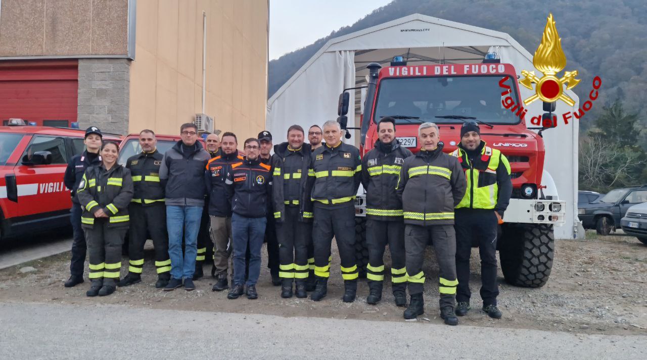 Visita del direttore regionale dei Vigili del fuoco del Piemonte Alessandro Paola al Comando del Vco