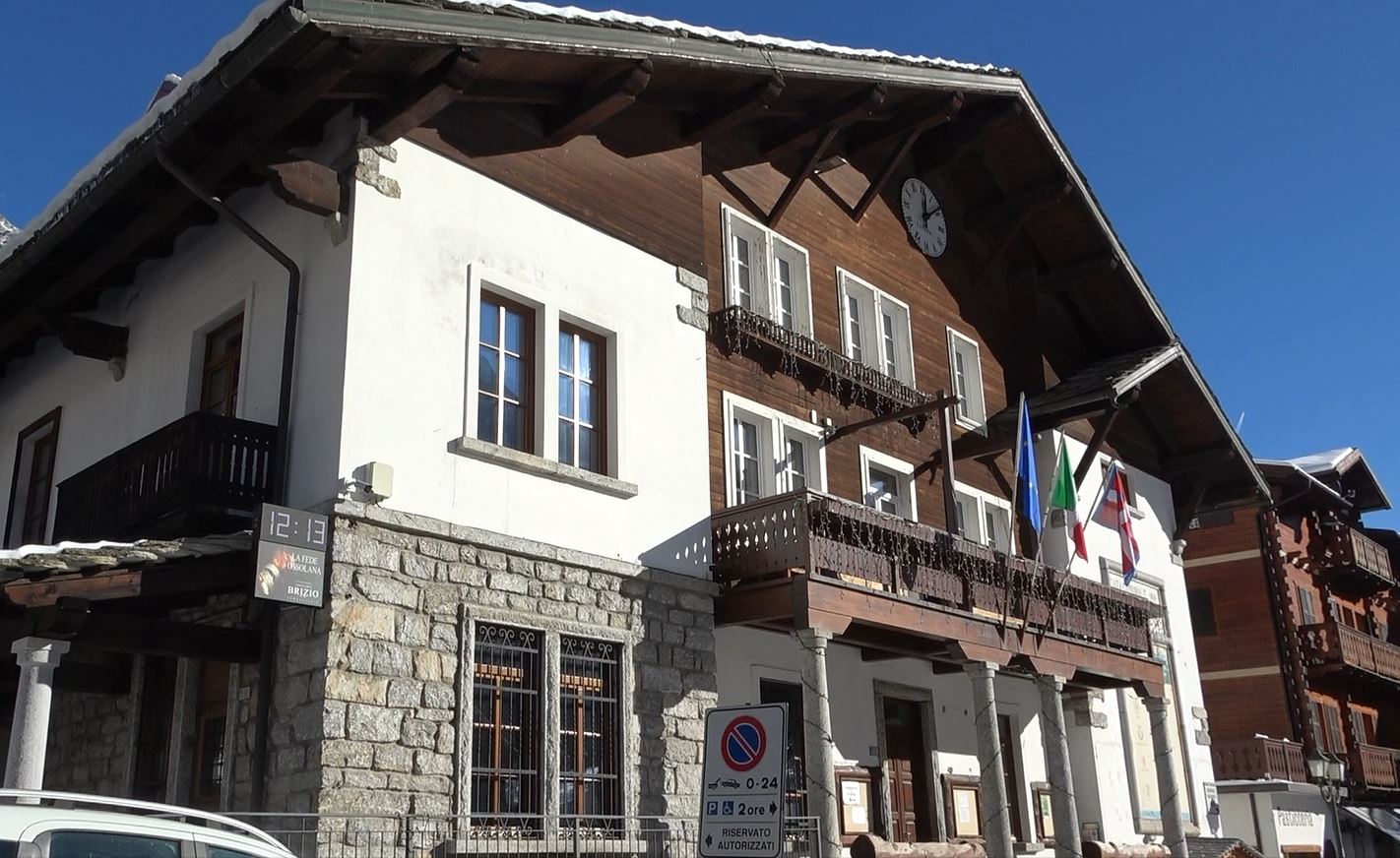 L'avvocato del sindaco Bonacci ha presentato ricorso al Riesame per chiedere la revoca dei domiciliari