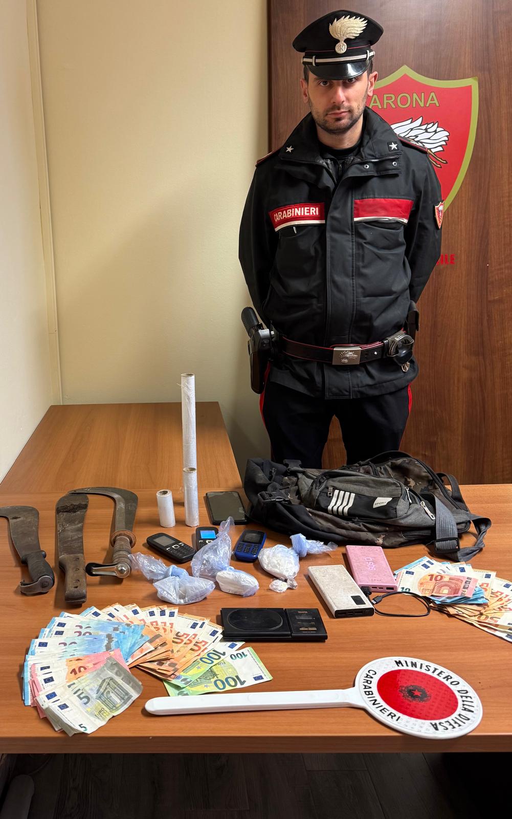 Controlli anti criminalità nel centro di Arona, il bilancio è di un arresto e una denuncia