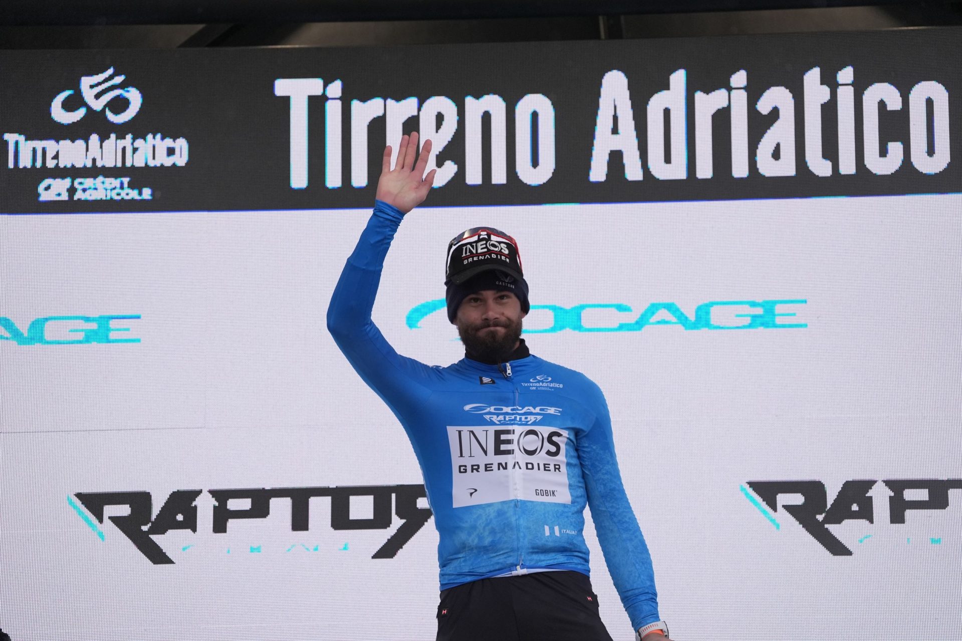 Tiene bene in salita, attacca, resta leader: che bel Ganna alla Tirreno Adriatico