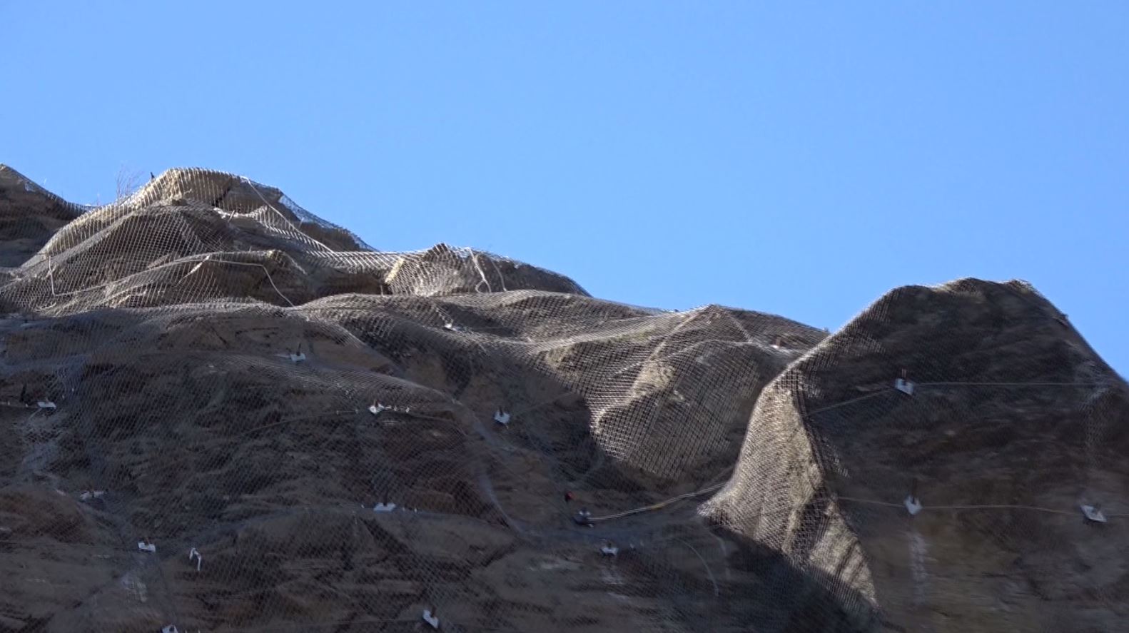 Posato sistema di monitoraggio sulla frana di Bognanco