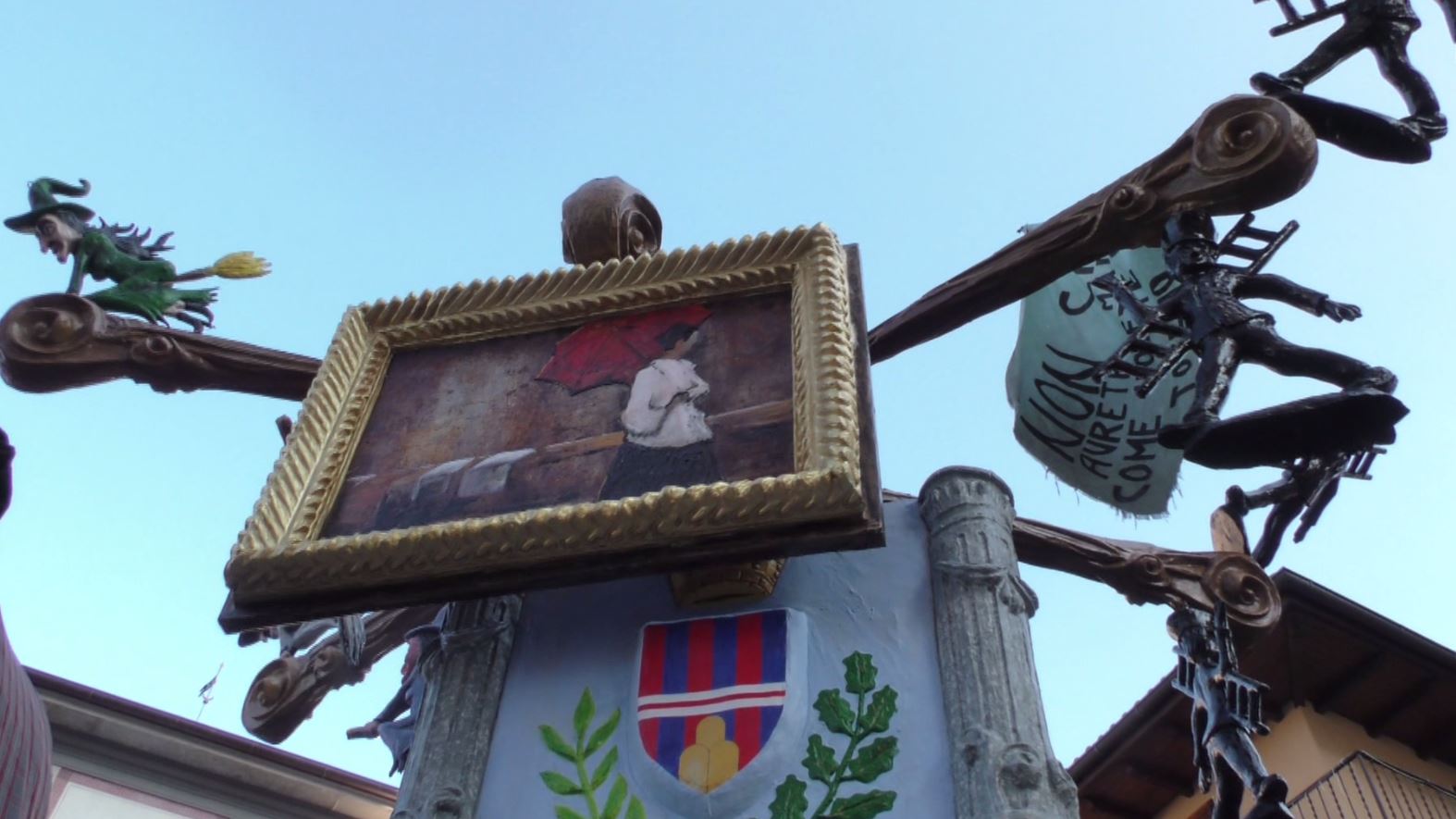 Migliaia di spettatori a Cannobio per il Carnevale ambrosiano