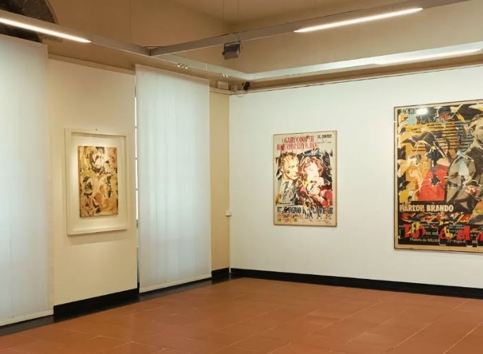 "Icone di carta" è la mostra di Mimmo Rotella a Palazzo Parasi a Cannobio fino al 13 luglio
