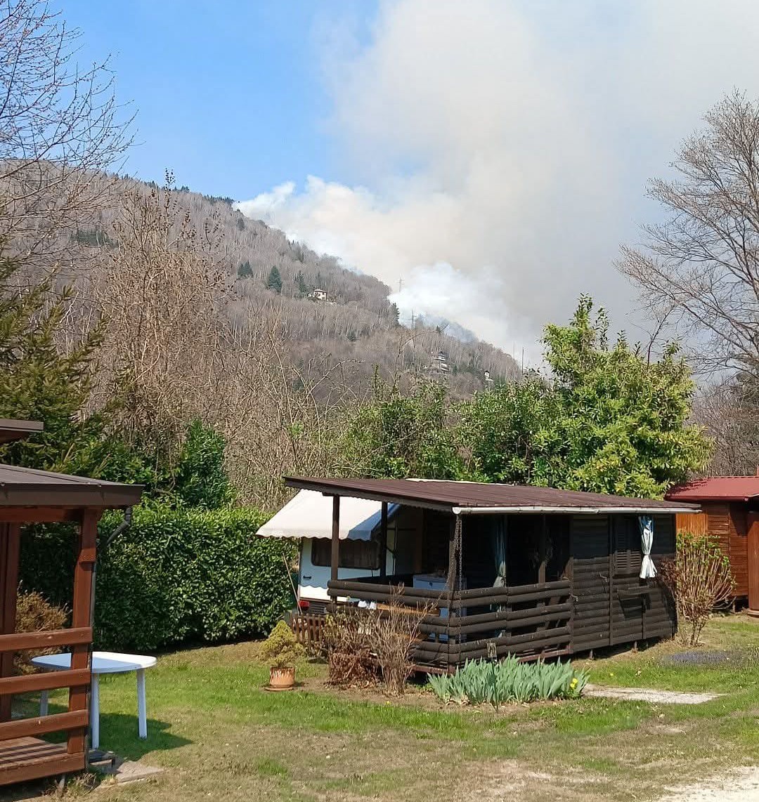 Bruciano i boschi sopra Premeno