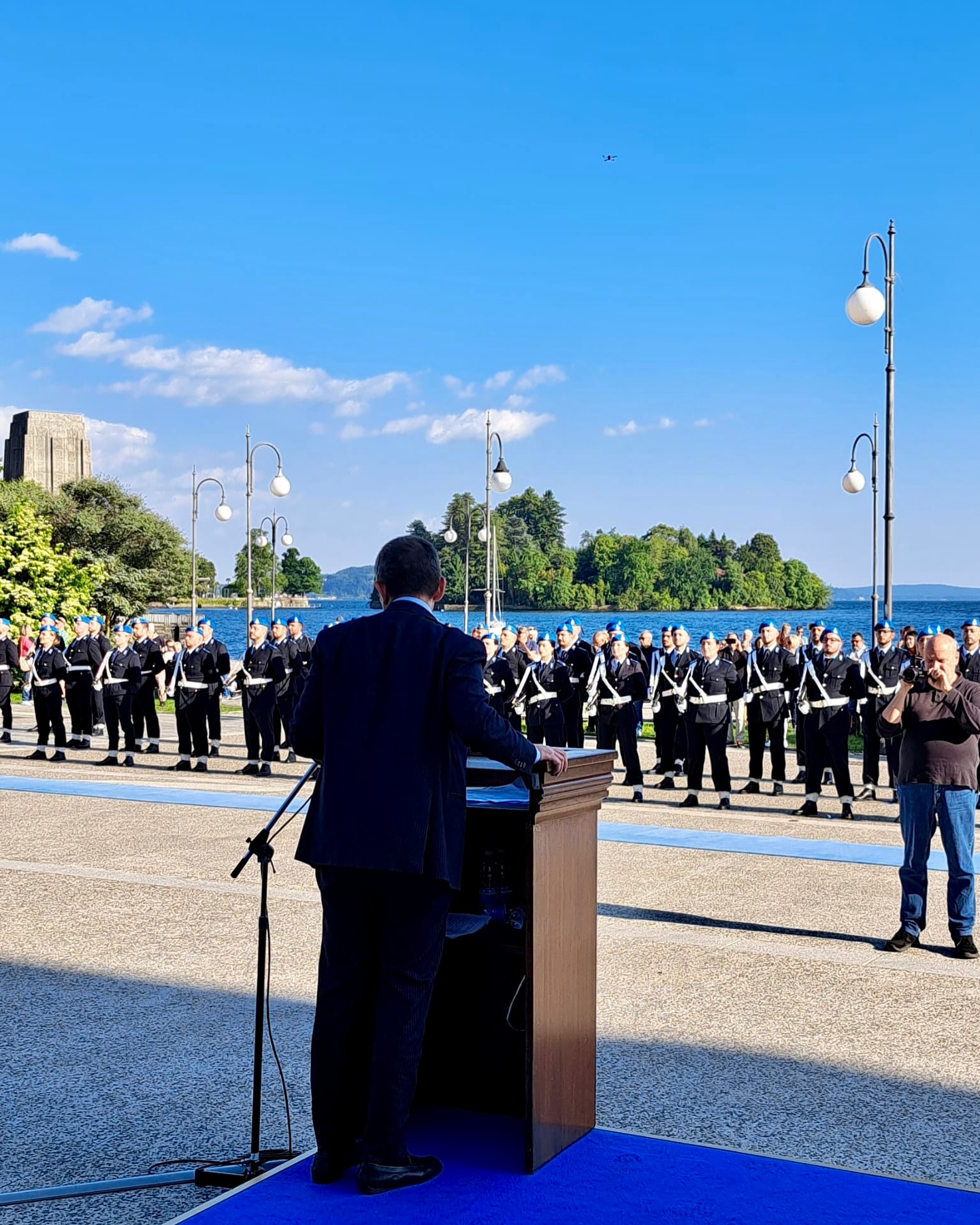 Giuramento di 90 nuovi vice ispettori di Polizia Penitenziaria ieri sul lungolago di Pallanza