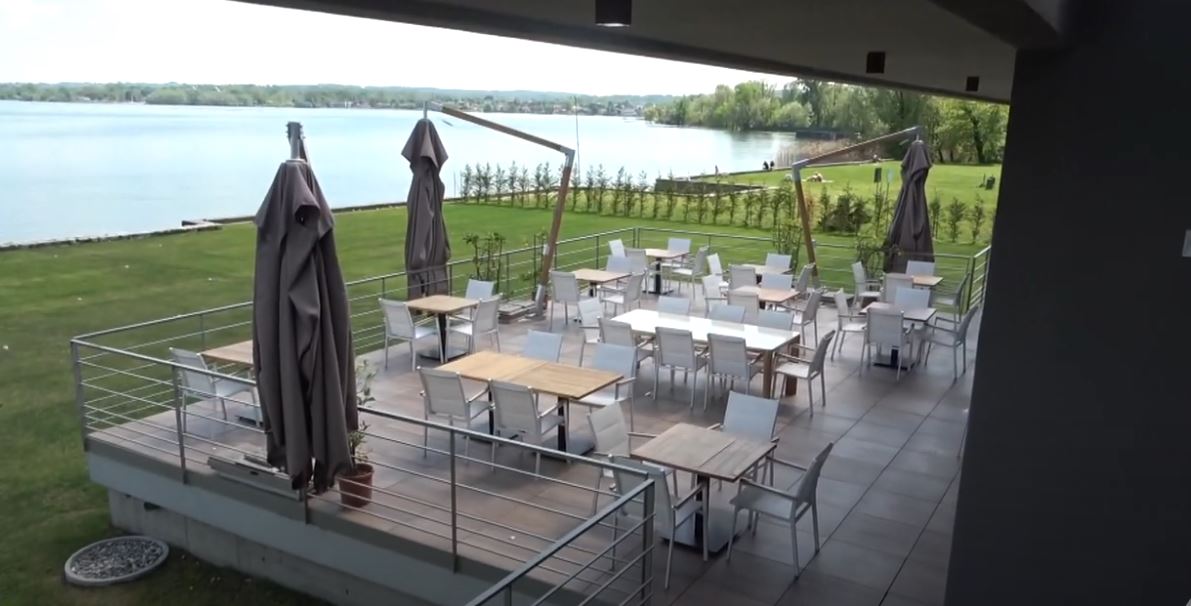 Una nuova struttura turistica alla spiaggia del Pirolino a Dormelletto