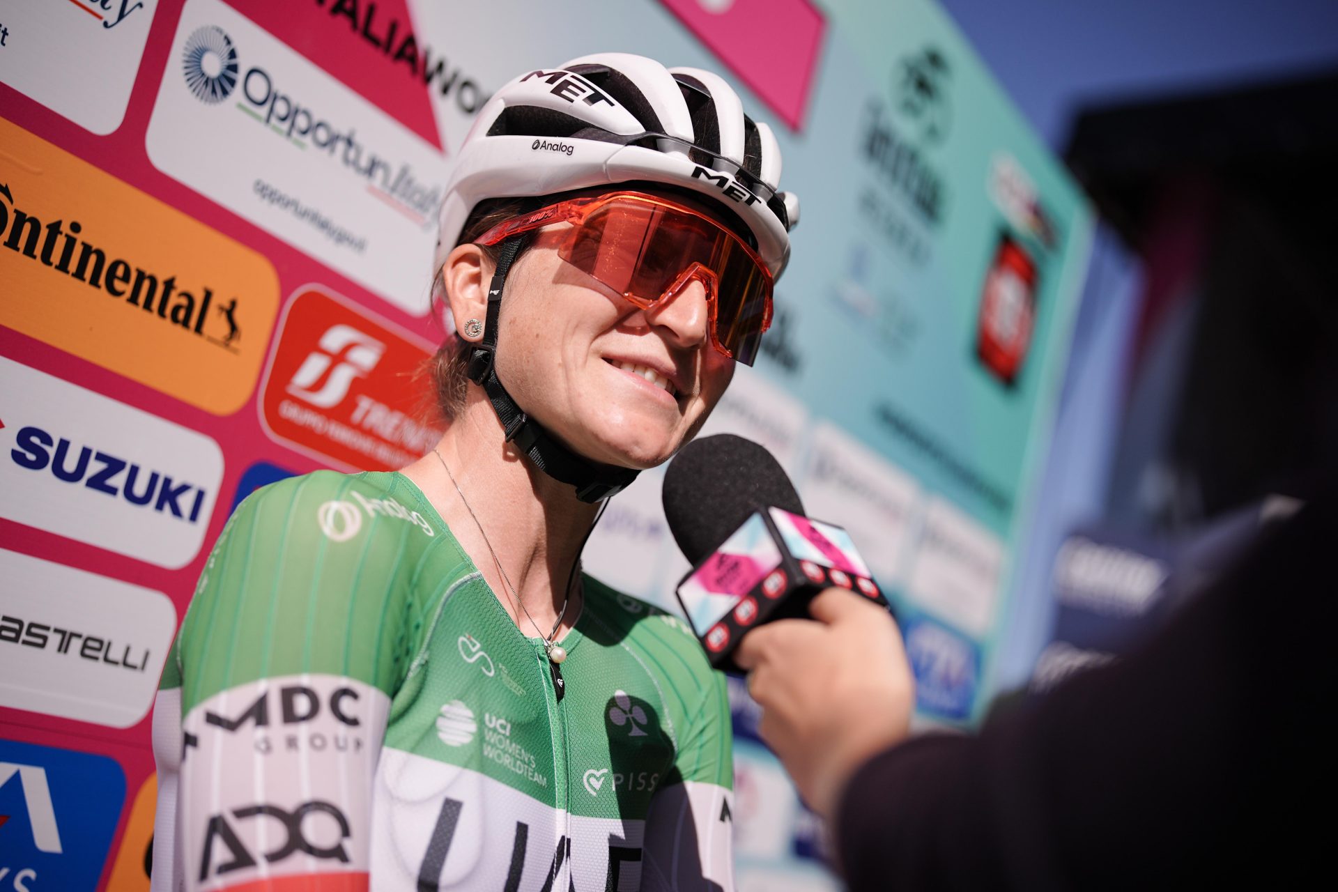 Giro Women: Gigante a Pianezze, Reusser rosa, Longo Borghini seconda di tappa ed in classifica.