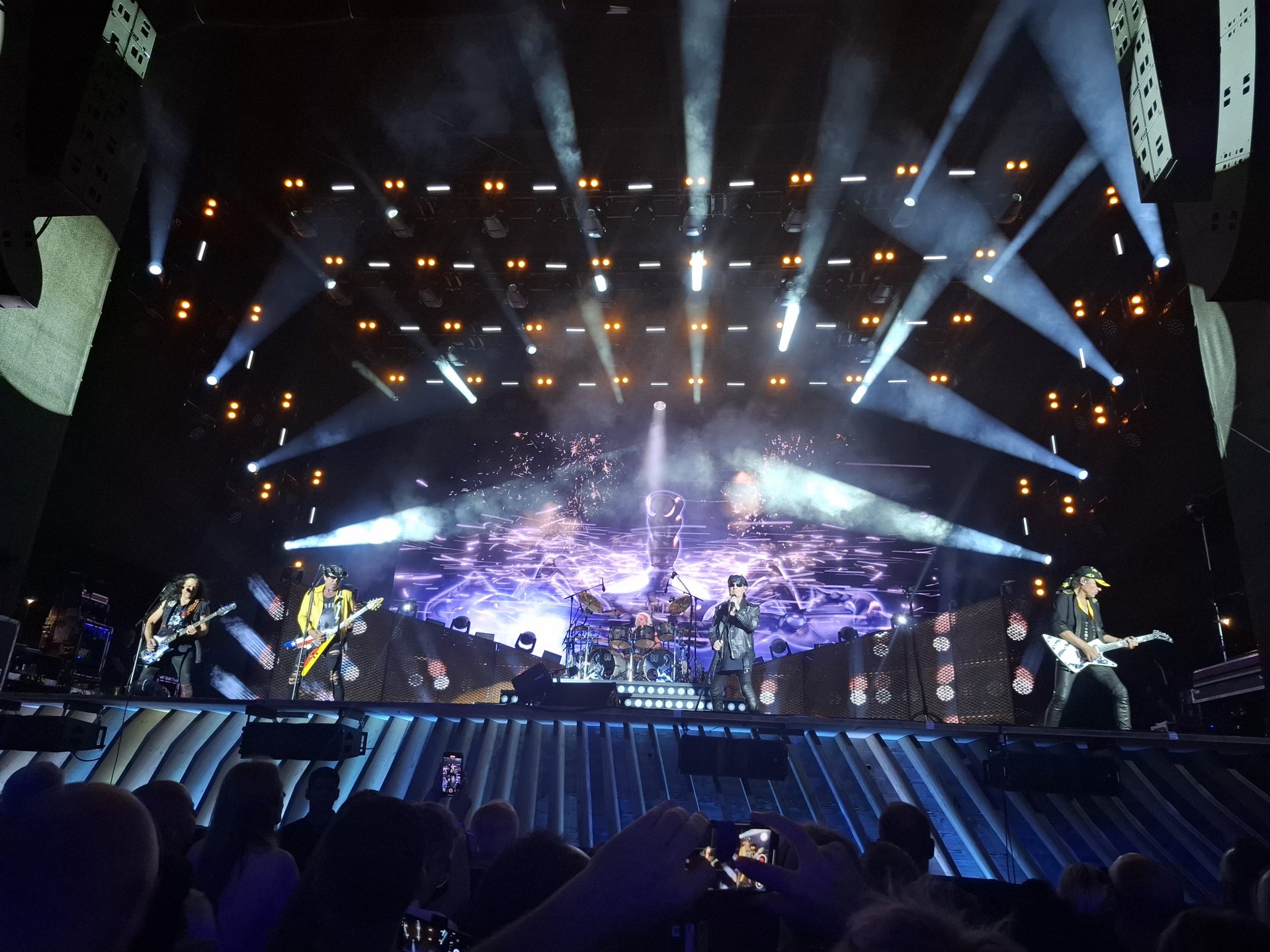 Moon&Stars a Locarno: il festival prosegue fino a domenica 20 luglio. Dopo gli Scorpions, attesi Zucchero e Gianna Nannini