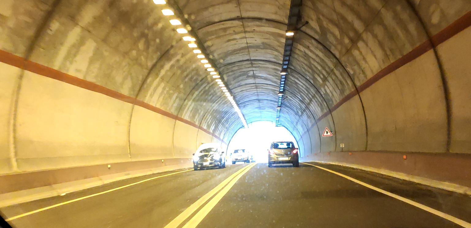 Galleria Paiesco : da oggi nuove disposizioni. Vietati i sorpassi e limite dei 60 km/h