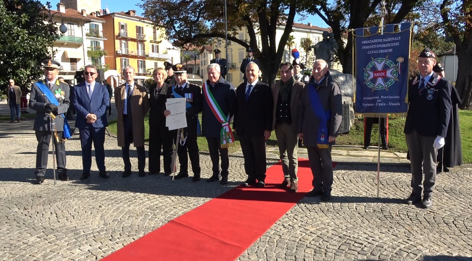 Sul lungolago di Pallanza a Verbania la cerimonia del 4 Novembre