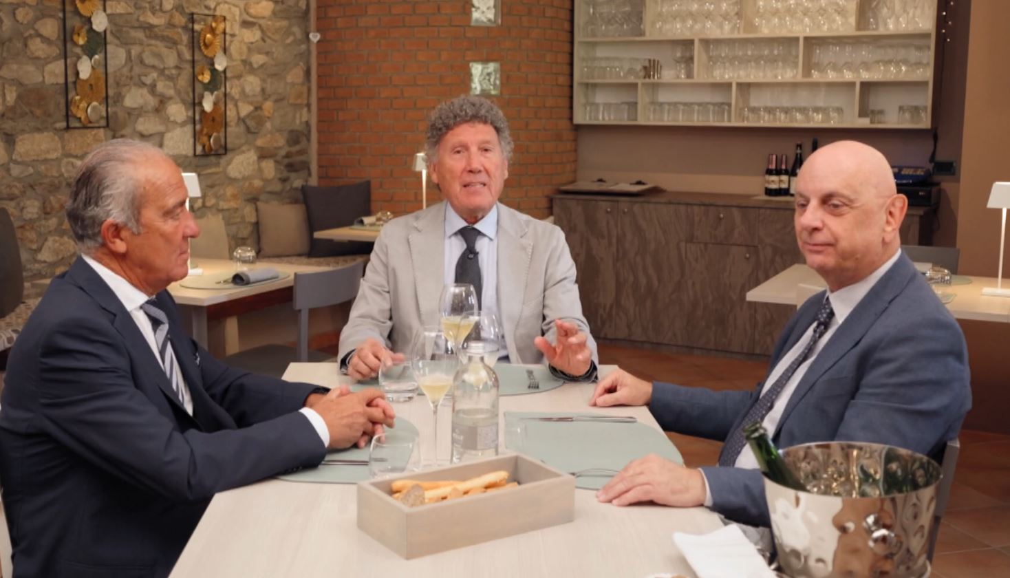 Nuova puntata di Metti Una Sera a Cena Hostaria Tre Tigli