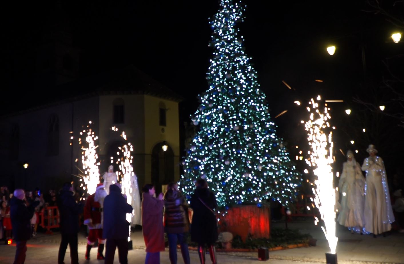 Domodossola ha acceso il Natale
