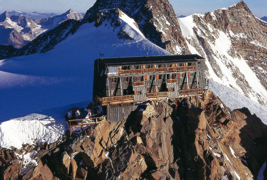 In queste ore il picco del freddo intenso, anche in pianura. Alla Capanna Regina Margherita percepiti fino a -31 gradi