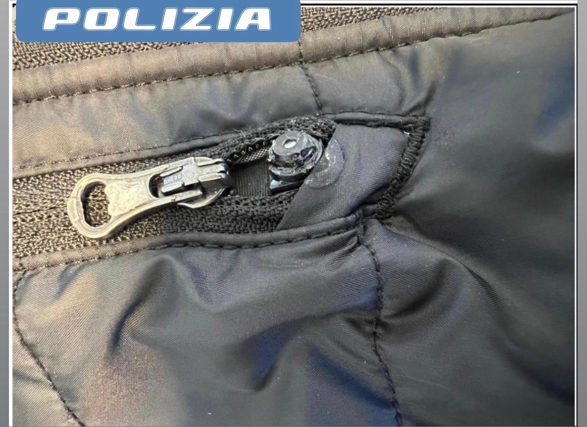 Esame per la patente con microcamera, due denunce a Domodossola