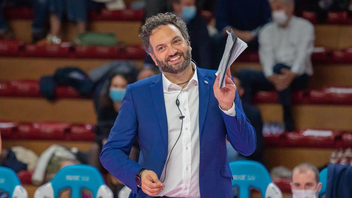 Tanta carne al fuoco nel mercato degli allenatori di volley