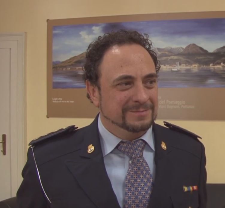 Il comandante della Polizia Locale Andrea Cabassa lascia Verbania