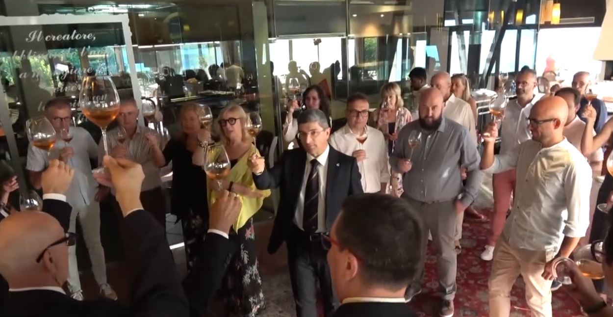 Incontro tra champagne e pesce d'acqua dolce al Piccolo Lago con Ais Verbania, protagonista Bollinger
