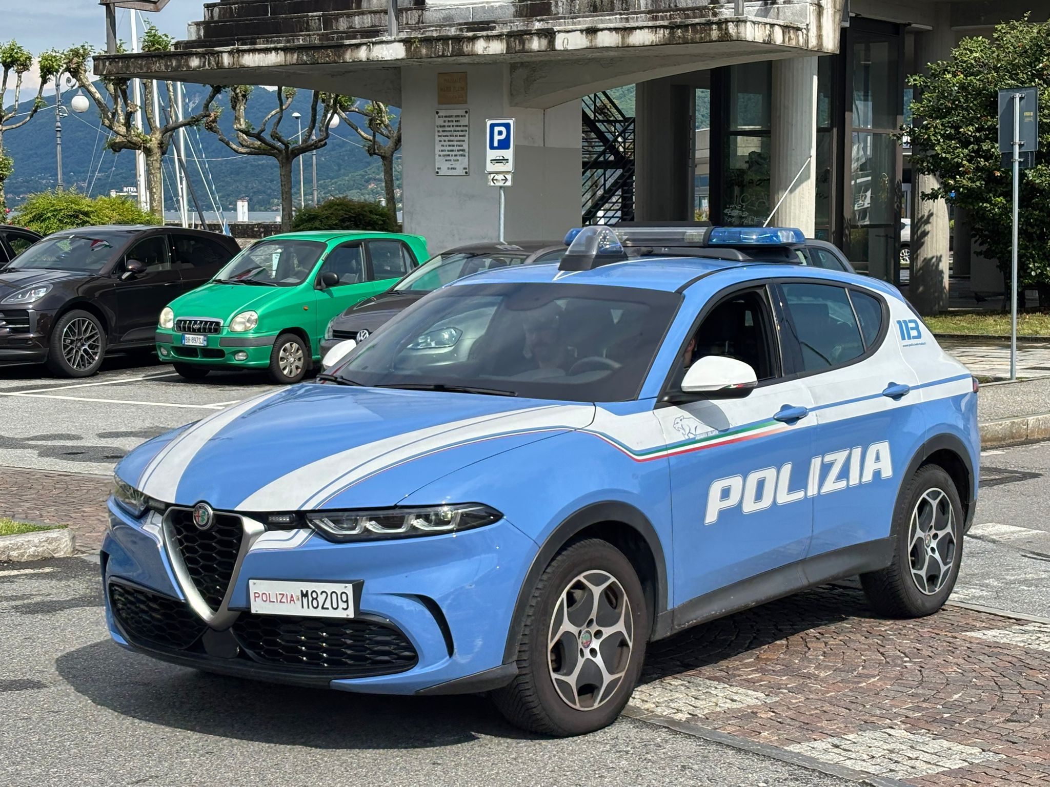 Ferito in un incidente, fugge dal Dea per non sottoporsi all'alcol test