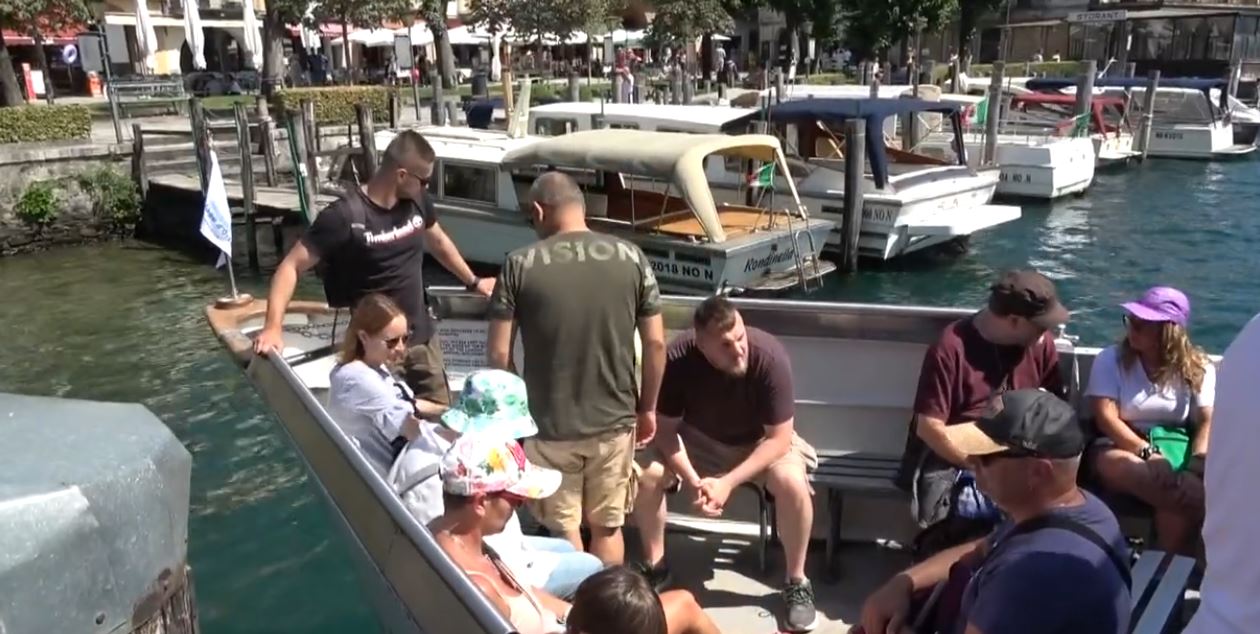 A gonfie vele l'estate sul Lago d'Orta, lo riferisce il presidente dell'Unione Turistica Primatesta