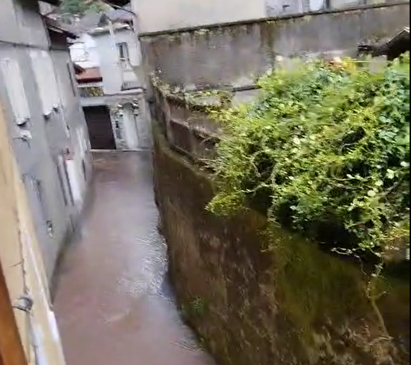 Cireggio : ad ogni pioggia alcune zone del quartiere si allagano