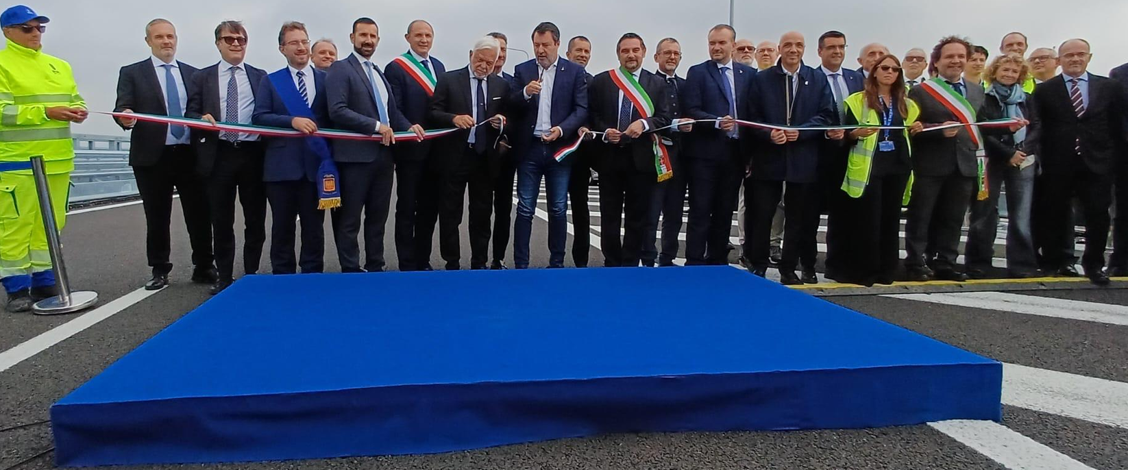 Aperto al traffico il nuovo tratto della tangenziale di Novara