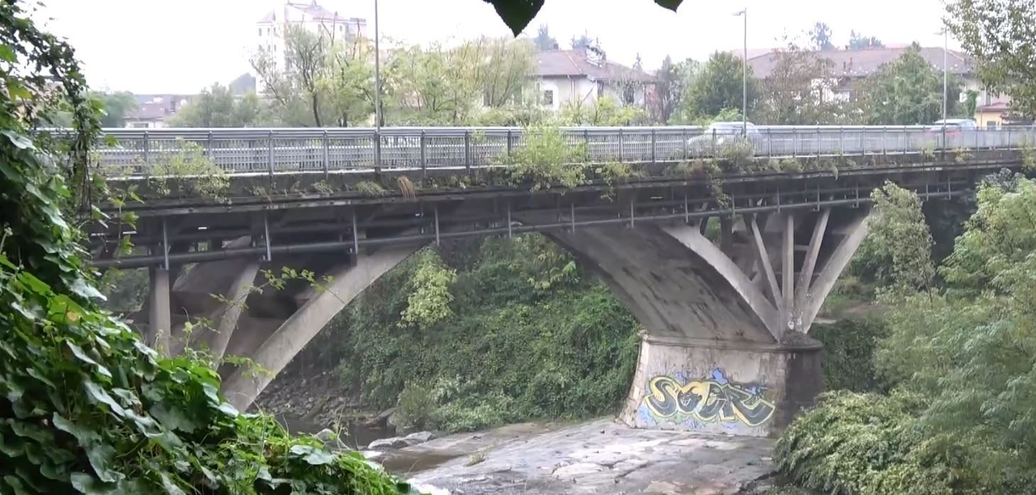 Ponte S. Giovanni, i sindacati: "Non applica il CCNL degli Edili. E' un caso di dumping salariale"