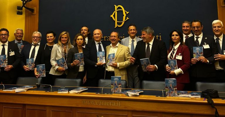 Marcella Severino tra i sindaci intervistati nel libro “Supereroi senza superpoteri” presentato alla Camera dei Deputati