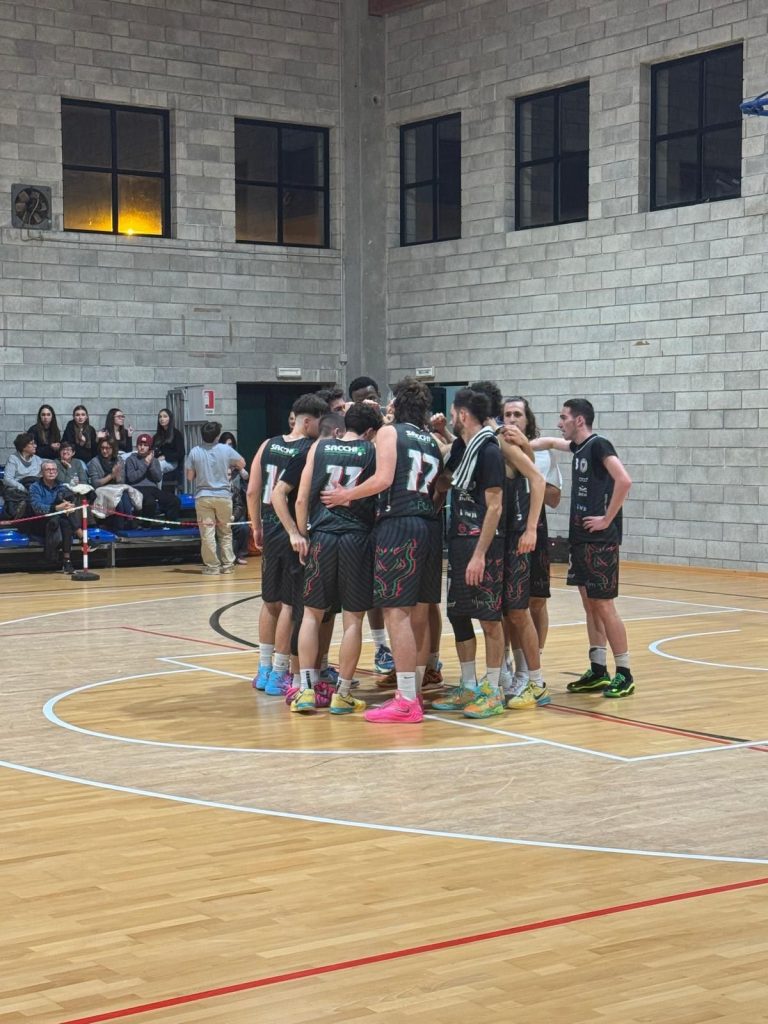 Domani sera Autotrasporti Sacchi Foma contro Oleggio