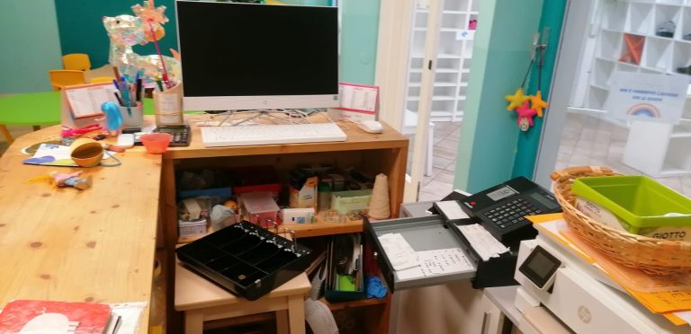 Furto nella notte in ludoteca a Verbania, lettera aperta degli educatori di Azimut che gestiscono il servizio