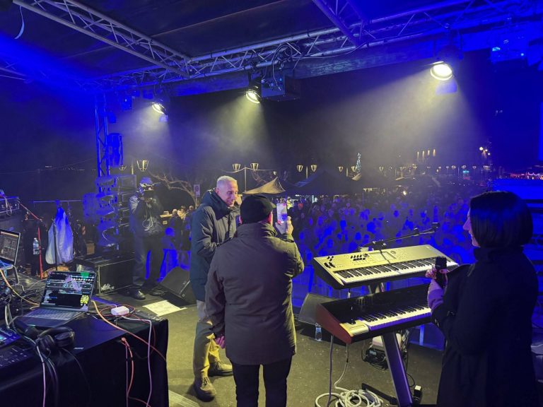 La festa in piazza a Cannobio per il benvenuto&nbsp; al 2026