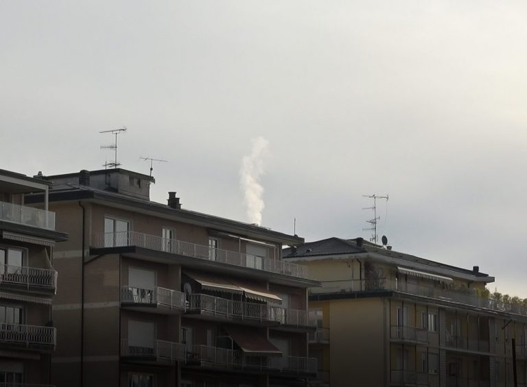 Arona: in corso rilevazioni per monitorare il biossido di azoto presente in alcue aree della città