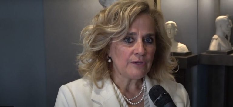 “Sto facendo delle valutazioni, non lo escludo”. Così il sindaco di Stresa Marcella Severino sulla sua ricandidatura