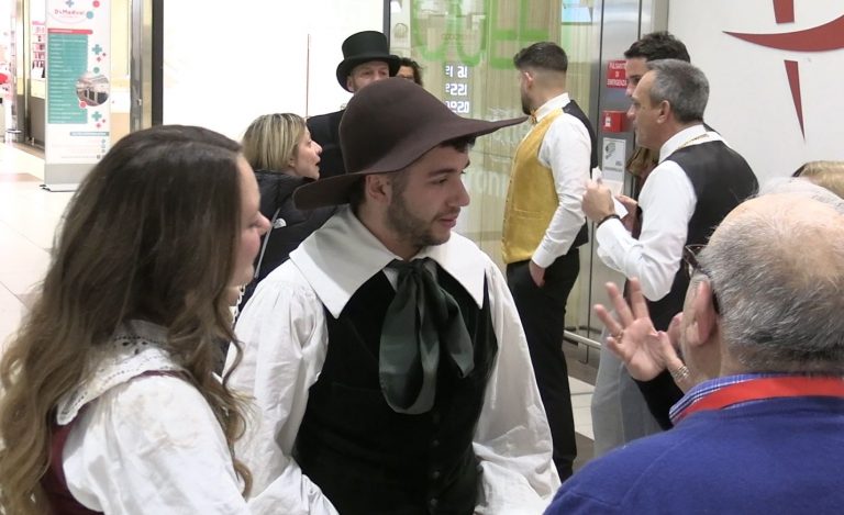 Togn e Cia all’Ossola Outdoor Center di Crevoladossola. Domani le sfilate del Carnevale